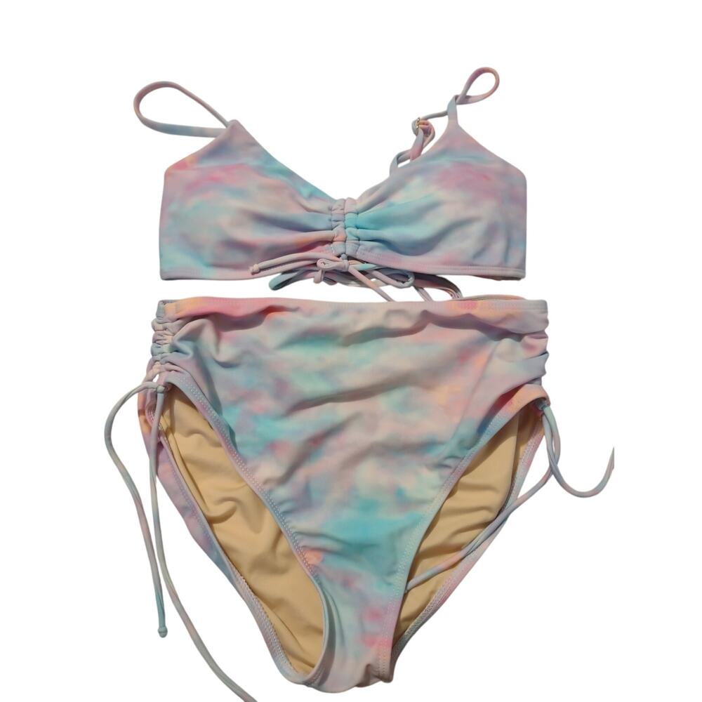 Blushing Brunette Tie Dye Bikini Small Pool Vacation Beach Swim Travel‎ Summer